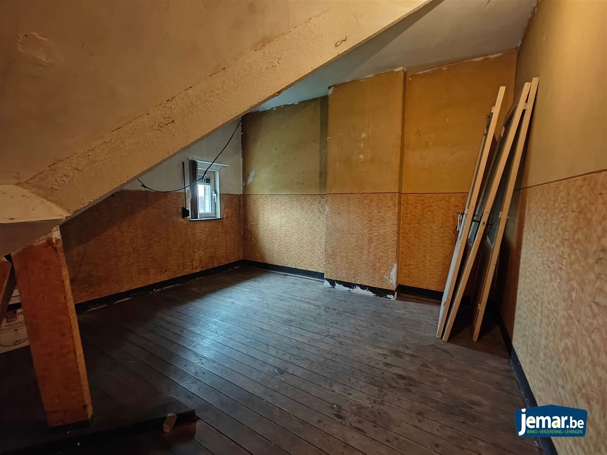 Instapklare woning met 4 slaapkamers en garage  foto 11