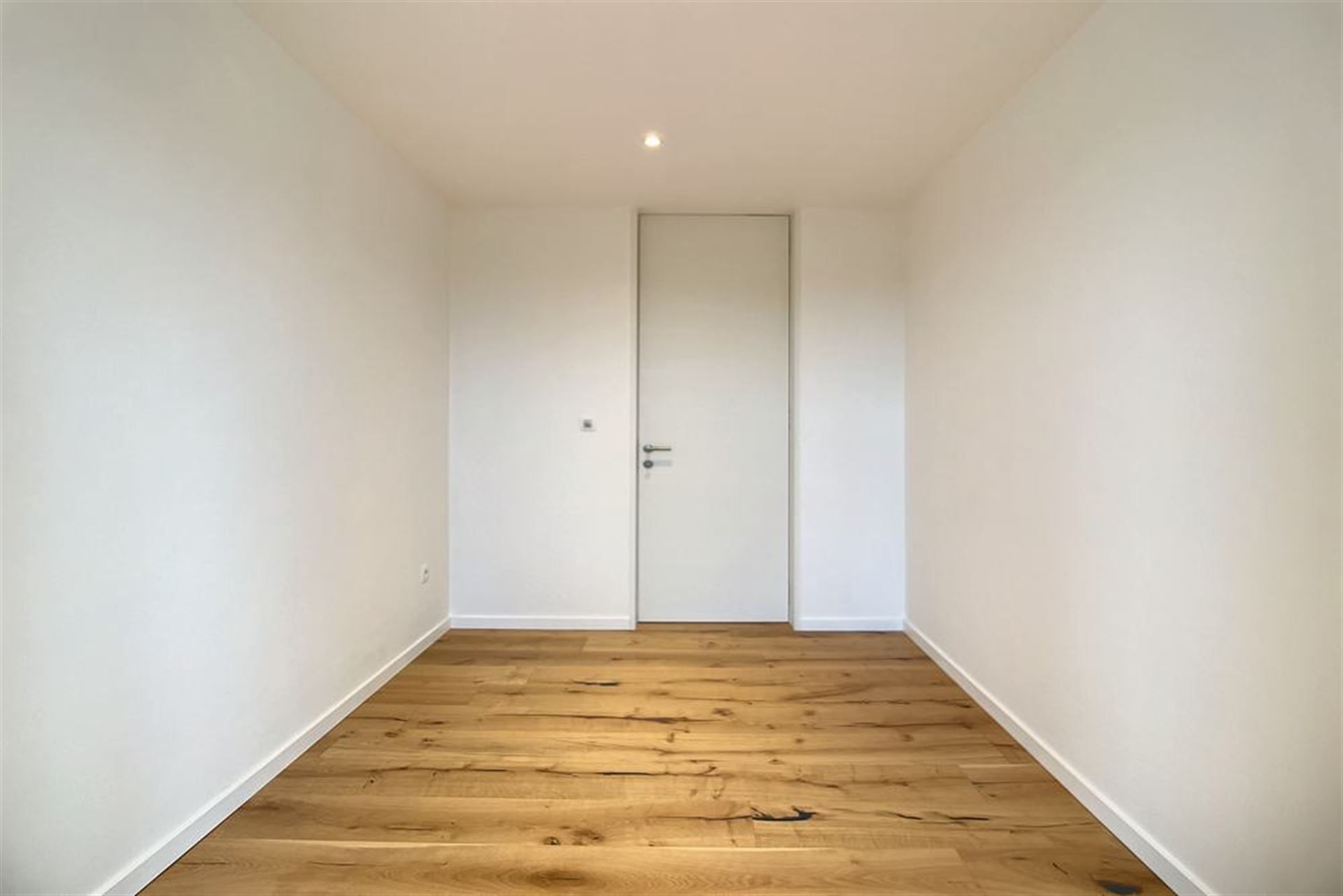 Moderne villa met 5 slaapkamers foto 23