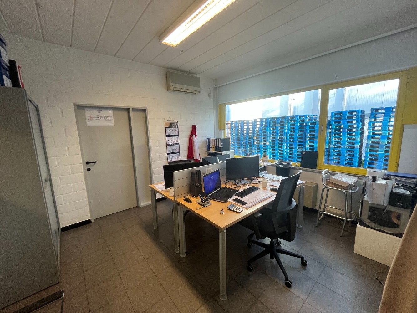 1.144m² Bedrijfsgebouw op 25a38ca foto 15