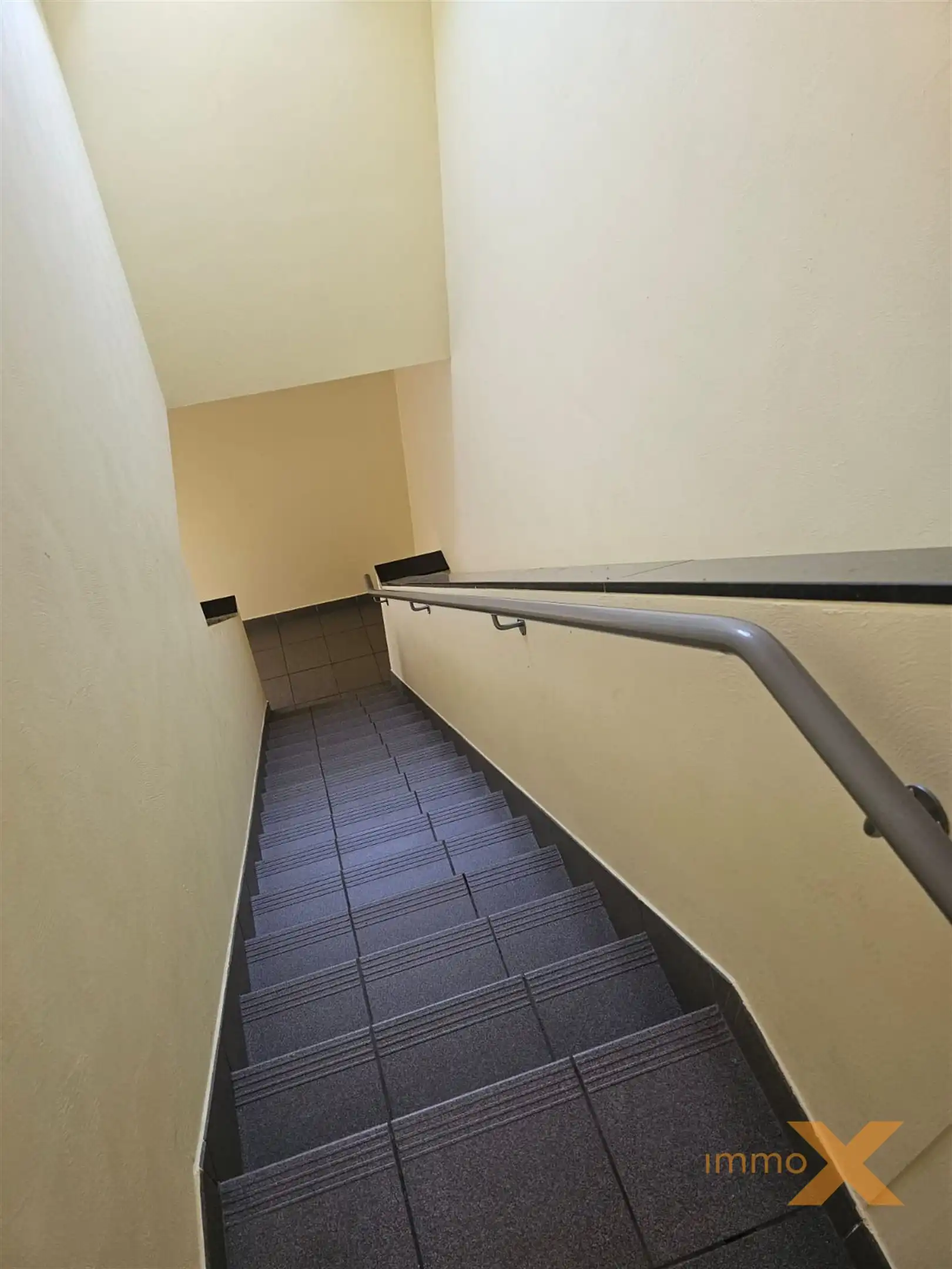 GROOT DUPLEXAPPARTEMENT MET RUIM TERRAS EN GARAGE foto 13