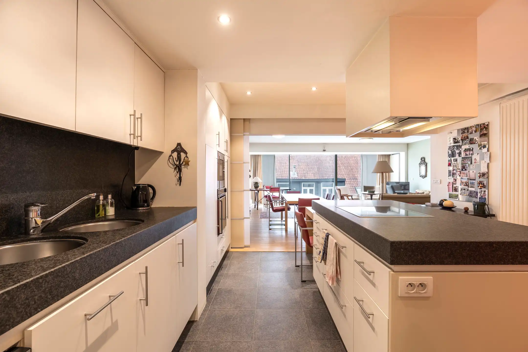 Instapklaar appartement van ca. 144 m² met garage foto 4