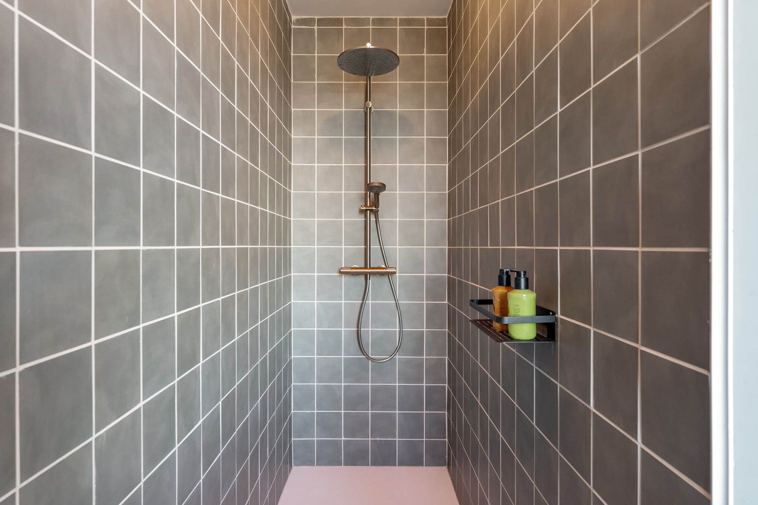 Karaktervol herenhuis met modern comfort in een groene, landelijke setting foto 30