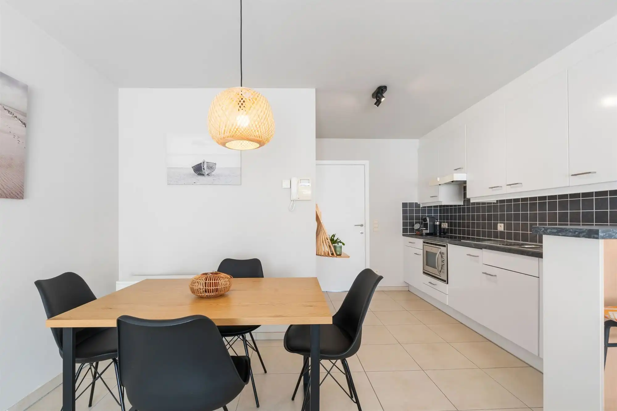 Instapklaar appartement vlakbij zee foto 6