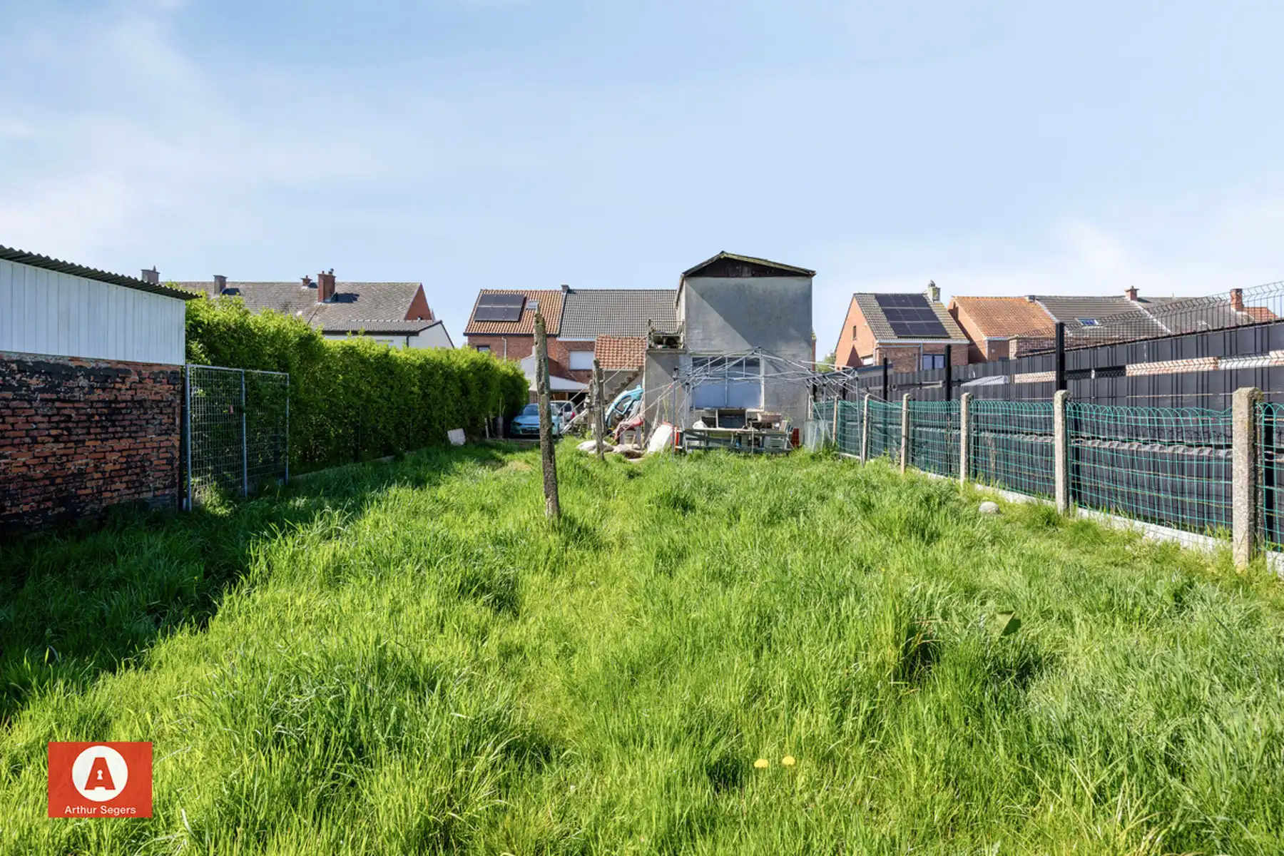 Te renoveren woning in Opstal foto 28