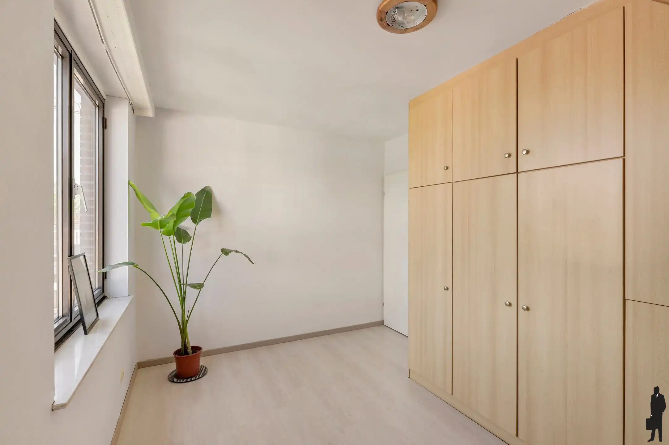 Ruim appartement met 3 slaapkamers en garage in het centrum van Essen foto 15