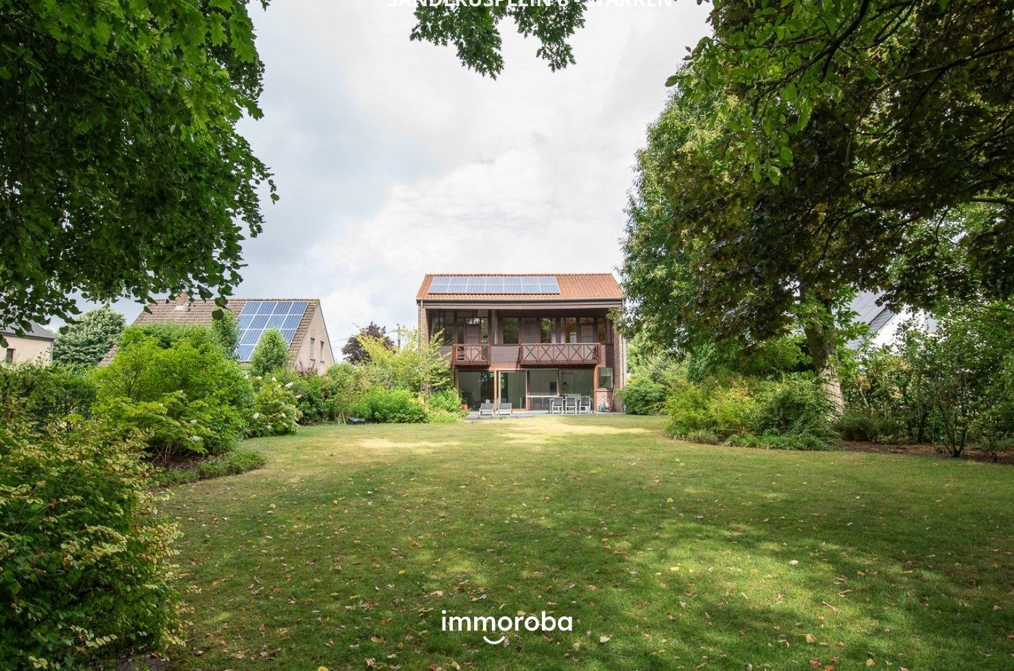 Prachtige villa te huur volledig omgeven in het groen! foto {{pictureIndex}}
