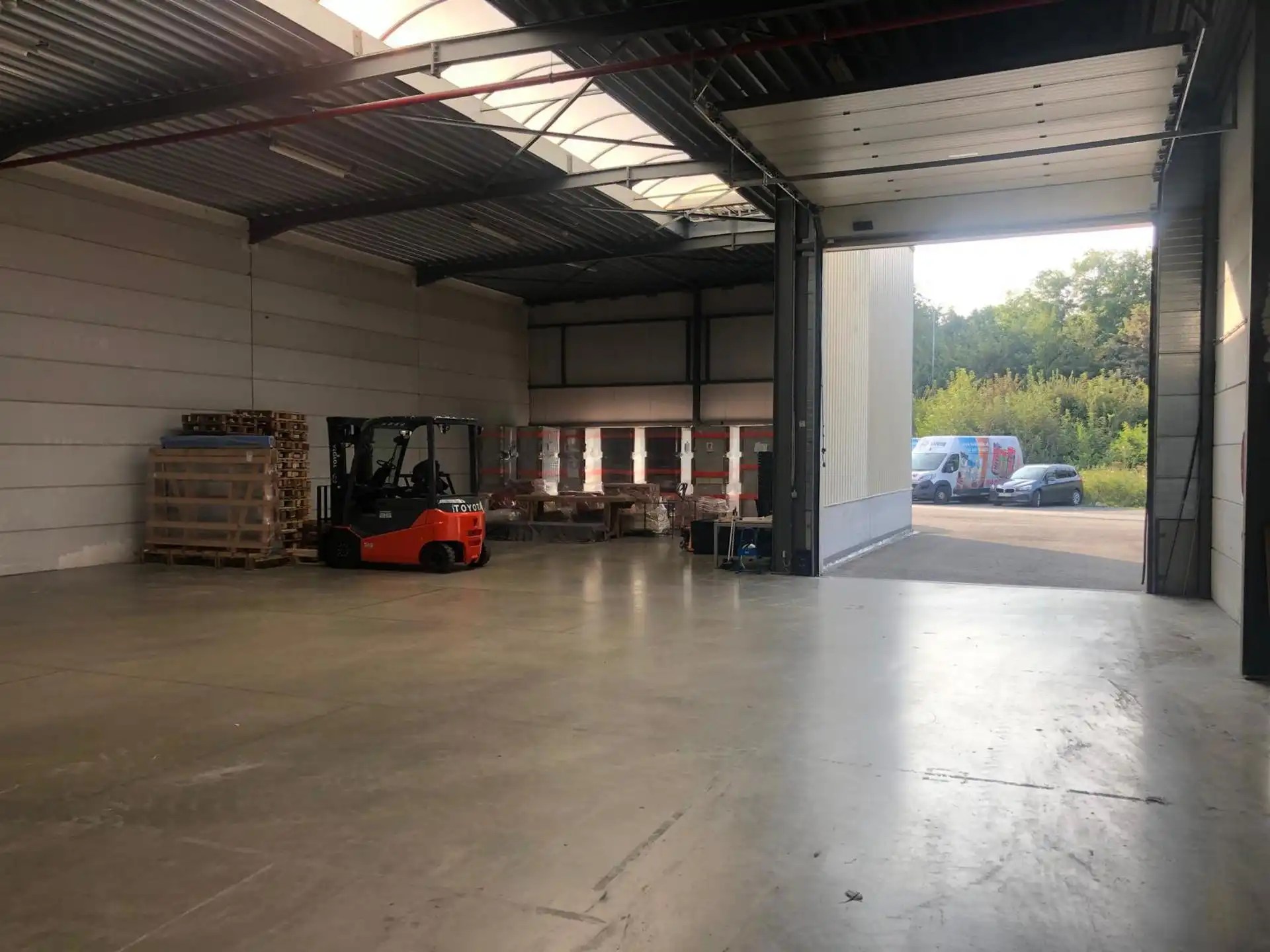 Magzijn met kantoor te Mechelen-Zuid foto 11