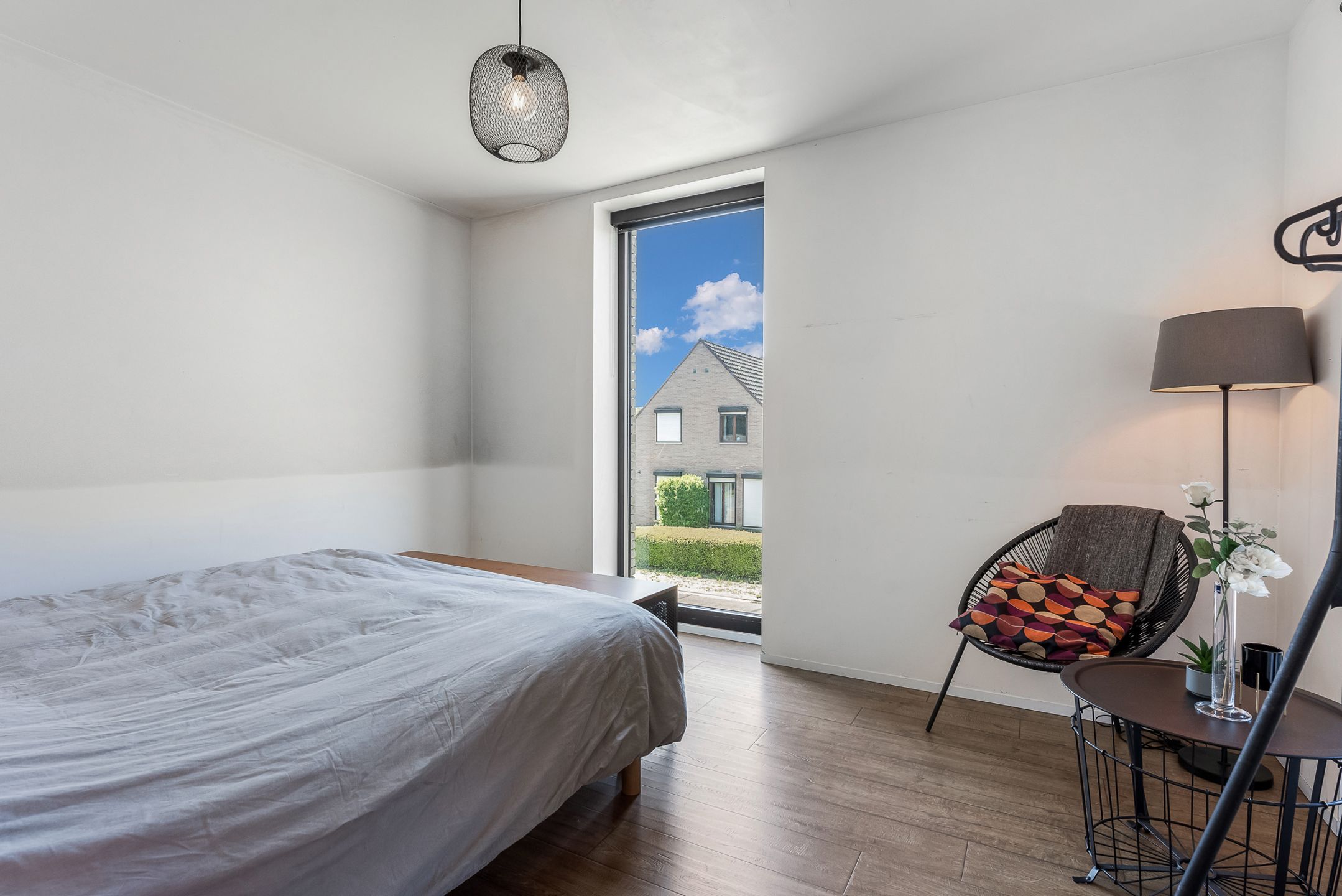 Strakke architectuur en moderne luxe in Diepenbeek foto 22