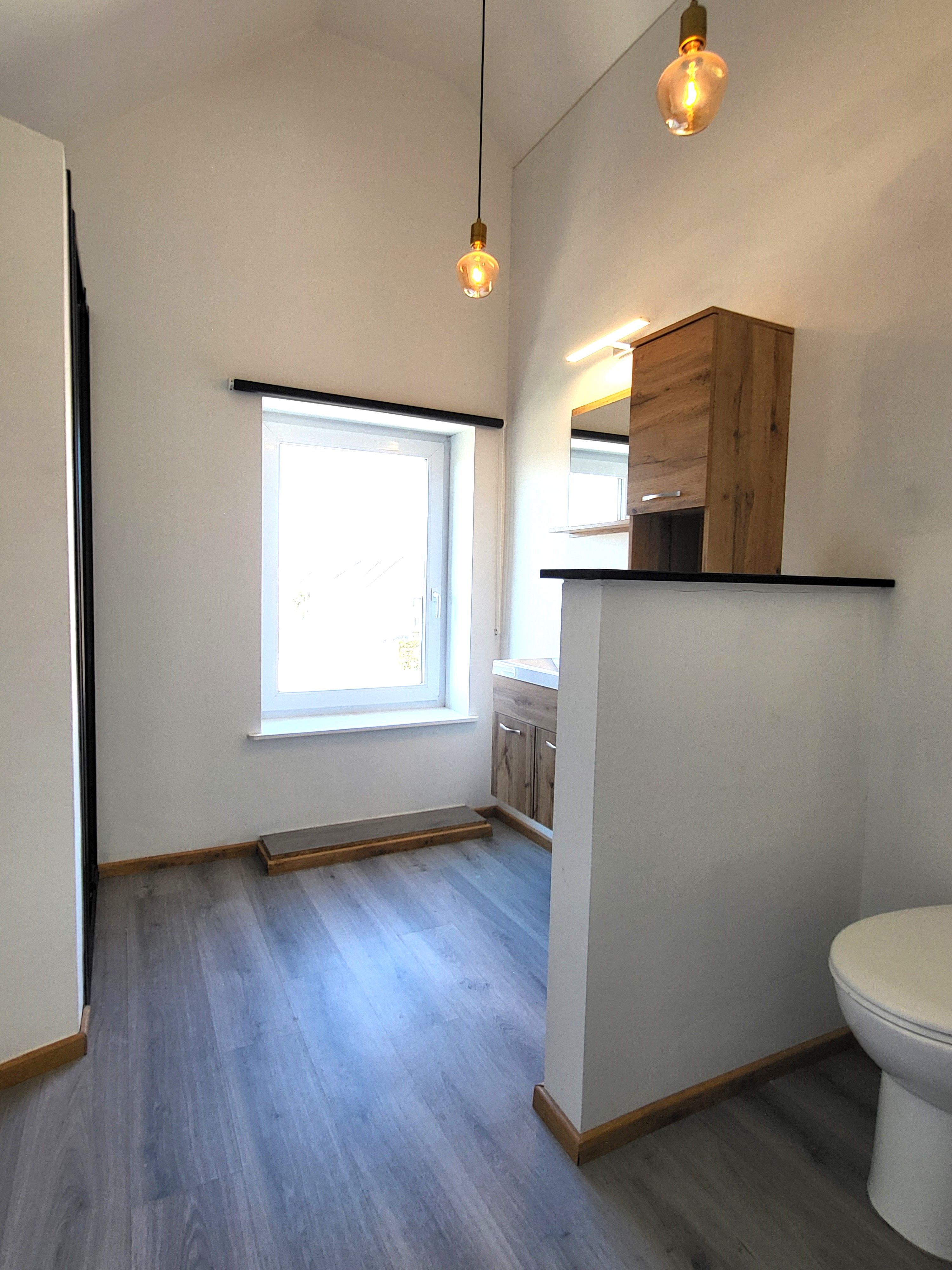 Prachtig gerenoveerde woning en bijgebouw op 571m² met commerciële doeleinden.  foto 25