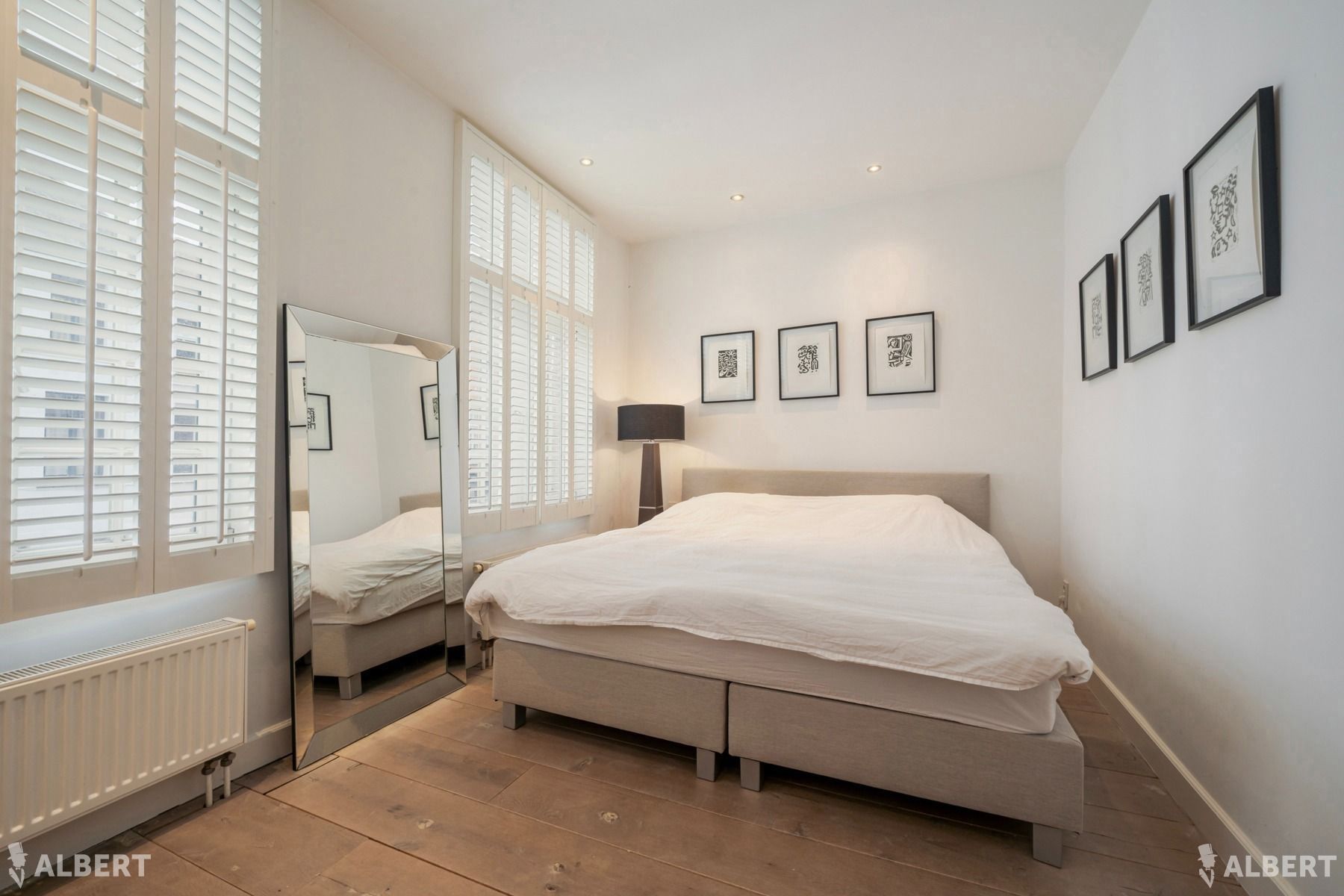 Luxueus gerenoveerd herenhuis in hartje Brugge foto 17