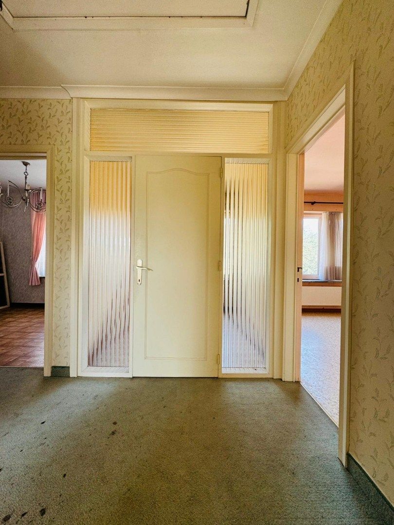 Te renoveren handelswoning op 3239 m² te koop inclusief aangrenzende bouwgrond foto 19