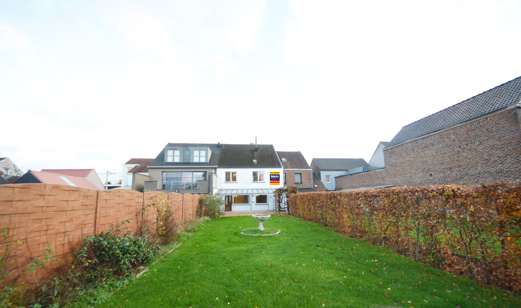 RUIME WONING 4 SLPK, GARAGE EN RUIME TUIN foto 30