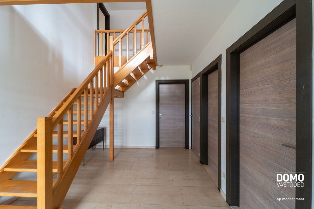 Ruime woning gelegen te Schulen (Herk-de-Stad) – EPC label B  foto 4