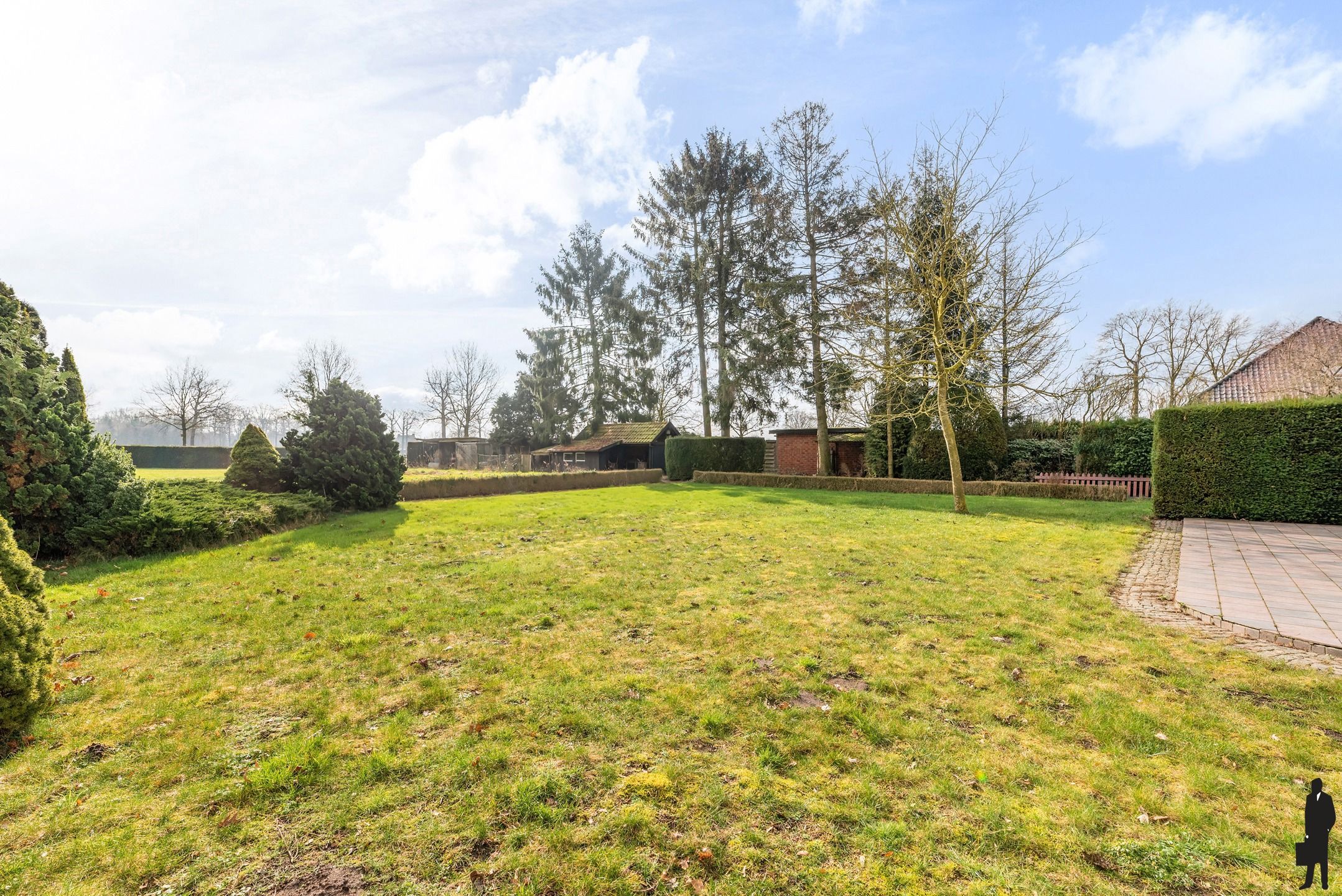 Woning met 3 slaapkamers op perceel van ca. 3.352 m² foto 20
