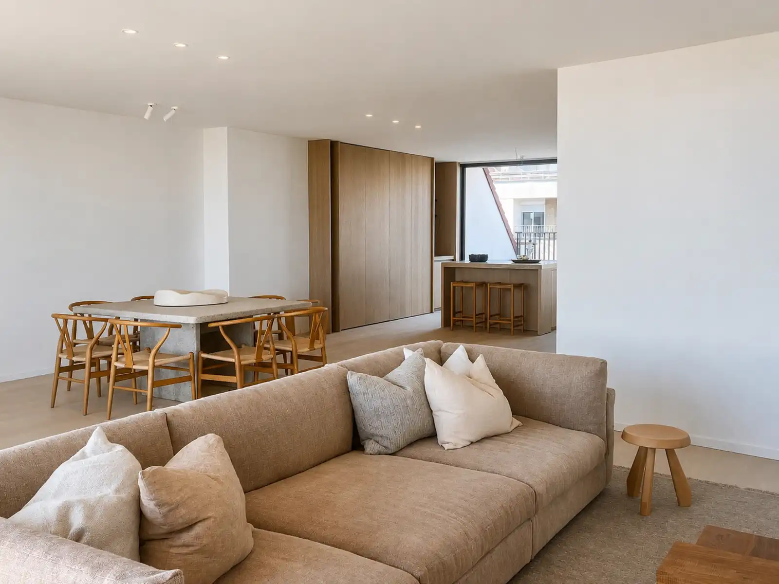Zeer ruime duplex-penthouse op toplocatie in Het Zoute foto 4