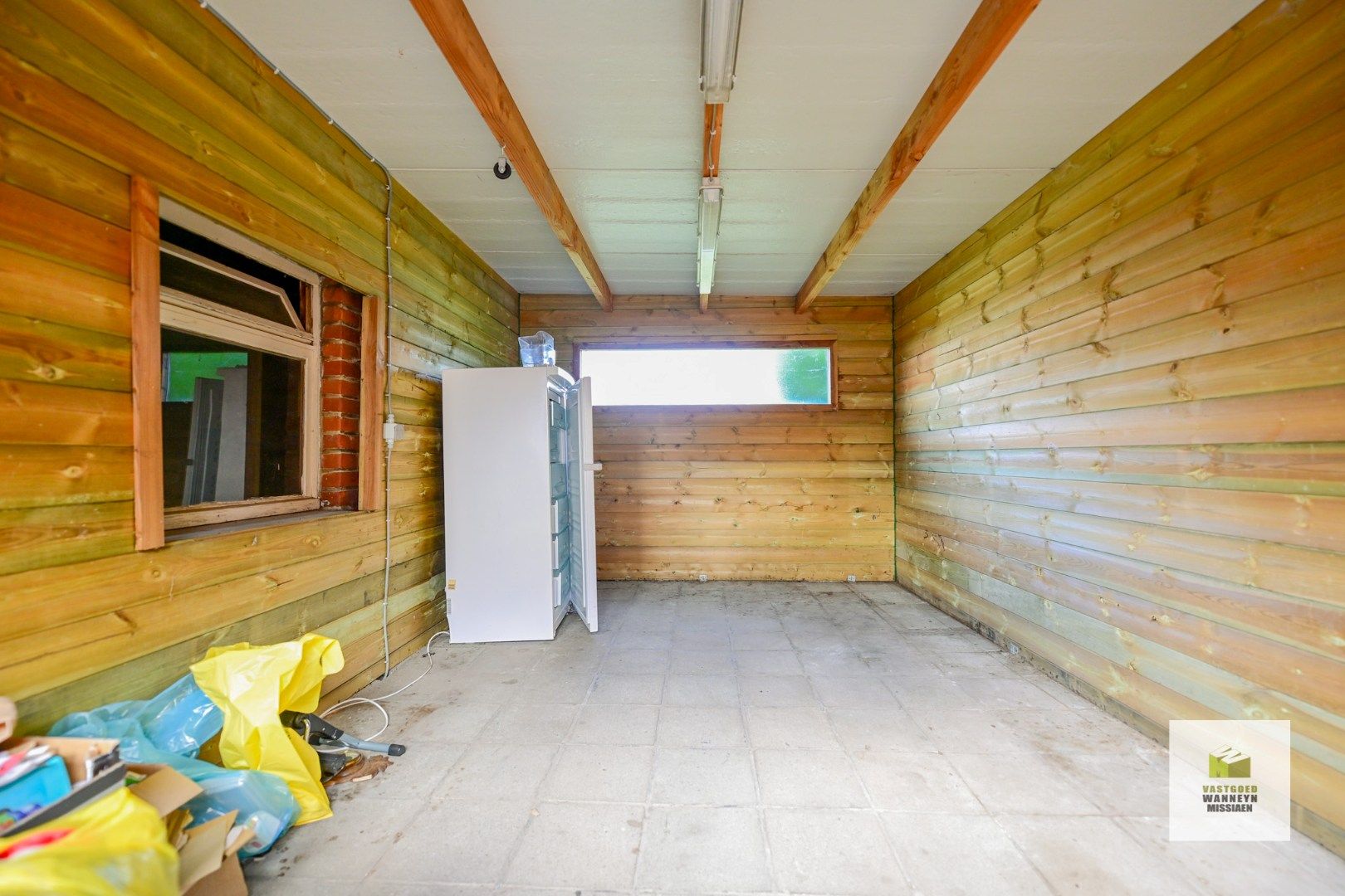 Gelijkvloerse te renoveren of herop te bouwen woning op 811m2 aan bosrand te Hertsberge foto 8