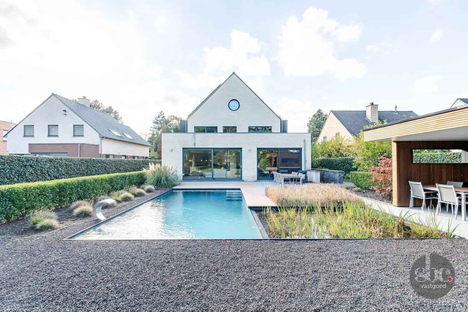 Moderne villa op riant perceel met verwarmd zwembad te Zonhoven foto 27