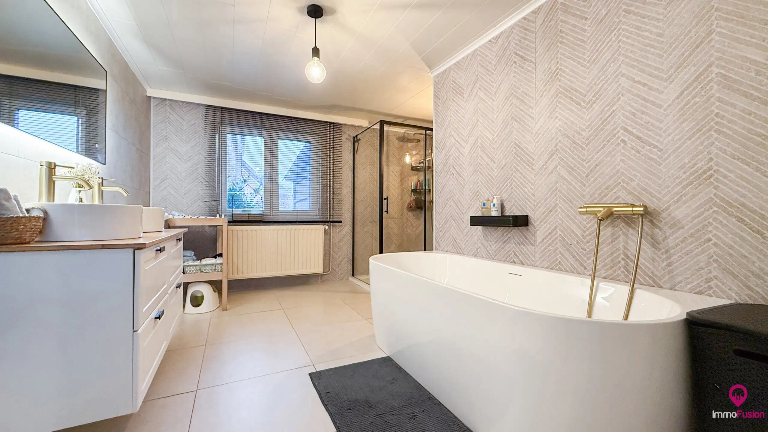 Instapklare woning met 3 slpks op 8are te Koersel met EPC D! foto 17