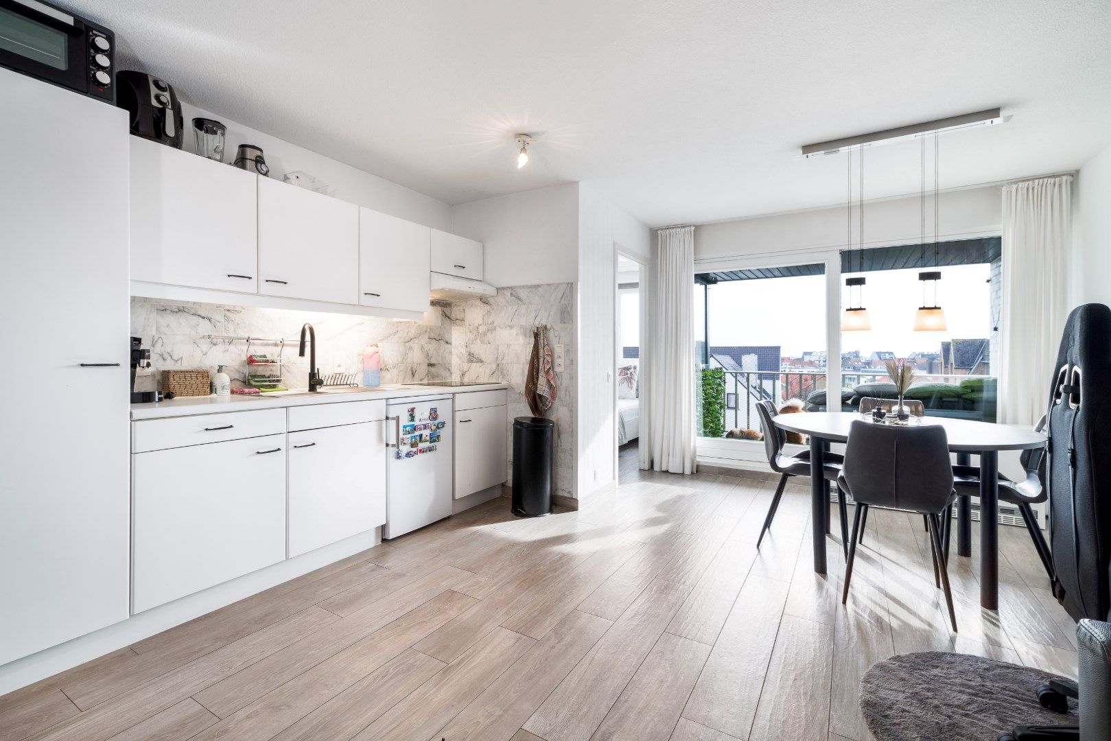 Volledig gerenoveerd appartement op 50 m van de zee foto 7