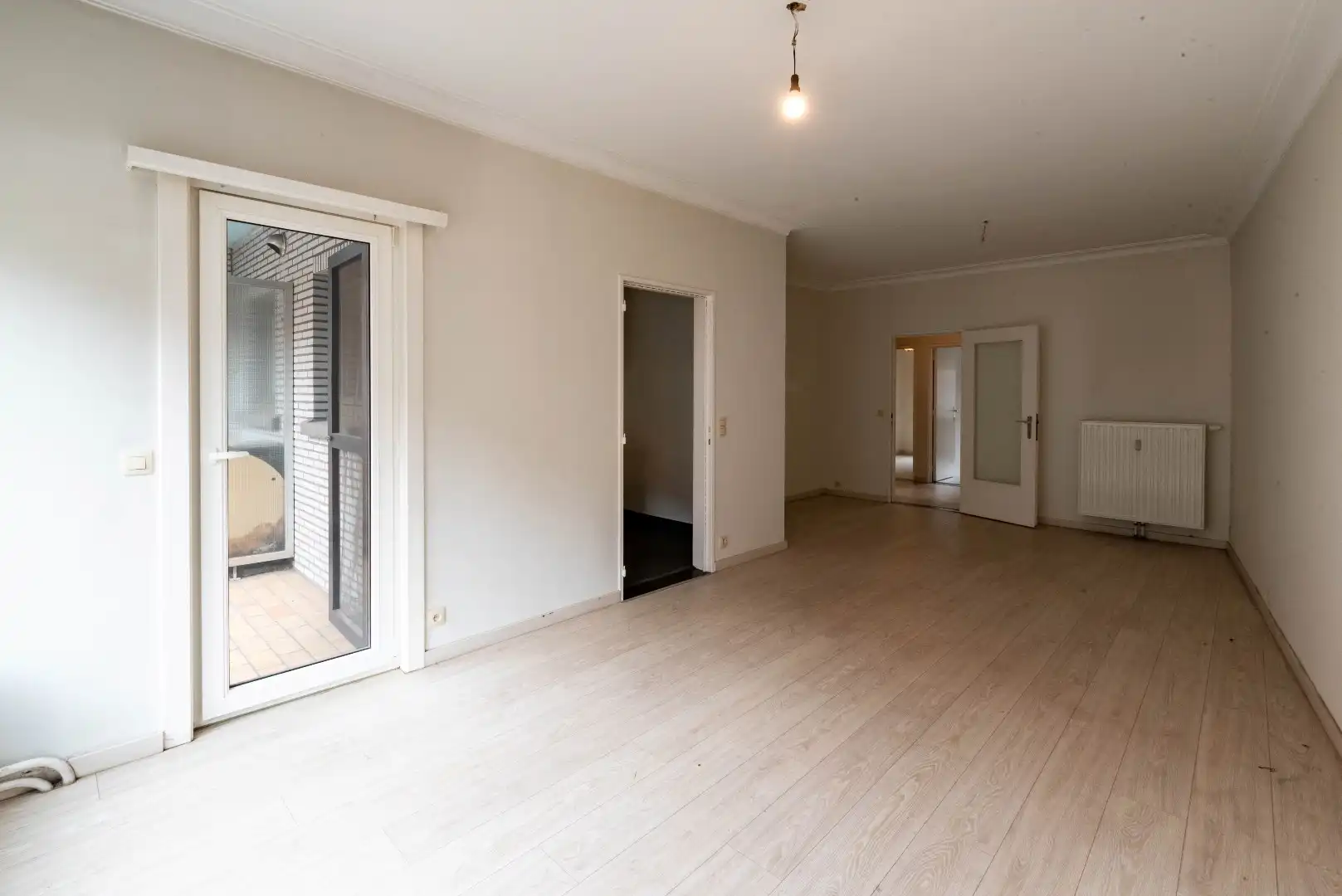 2 slaapkamer appartement in het centrum van Zwijndrecht  foto 3