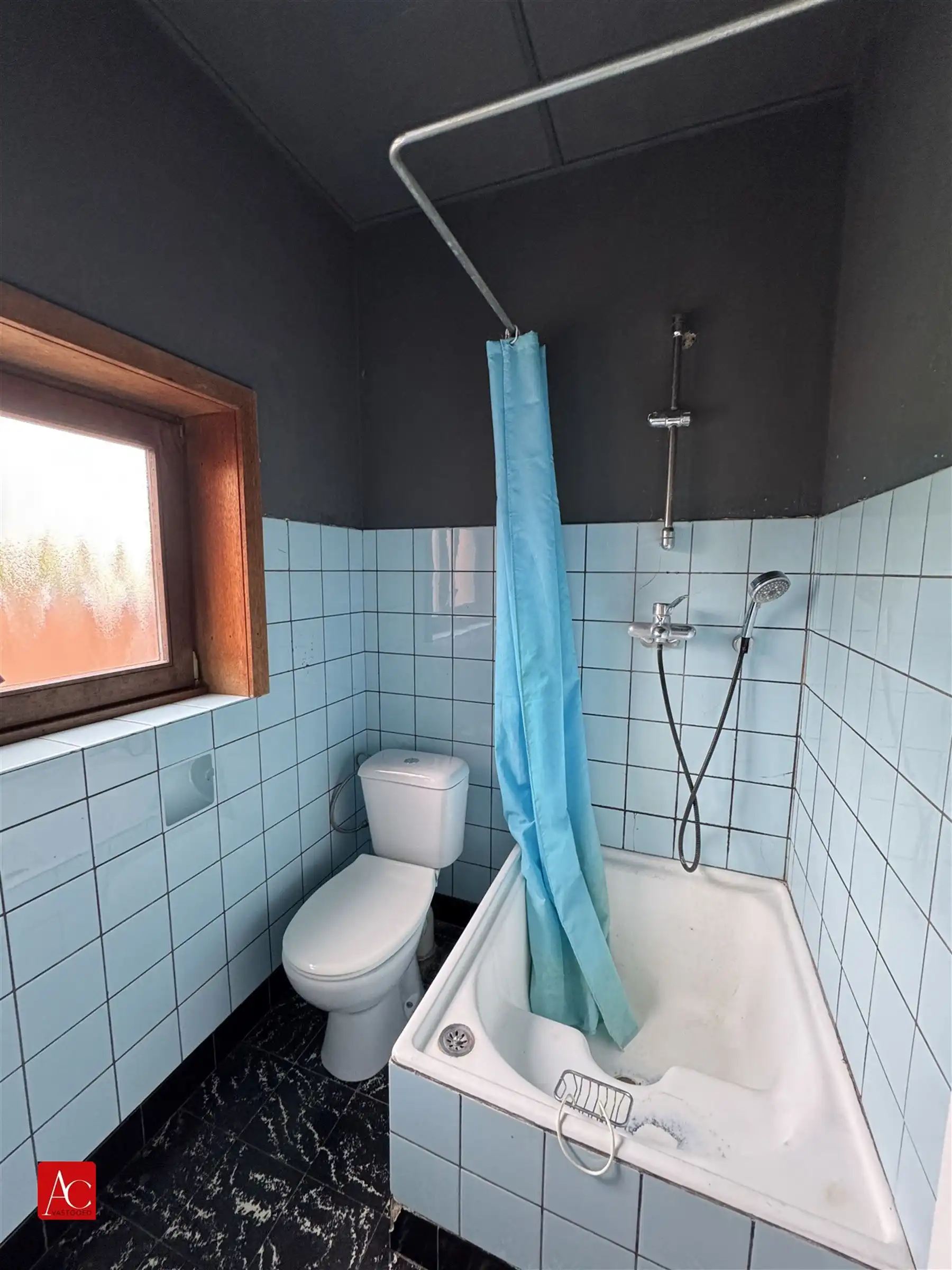 Degelijke renovatiewoning te Stekene foto 23
