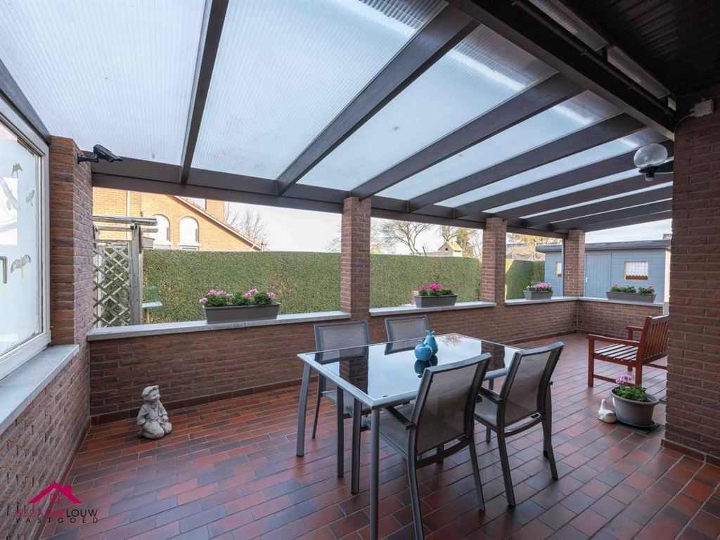 Zeer goed onderhouden, vrijstaande en gelijkvloerse woning foto 26