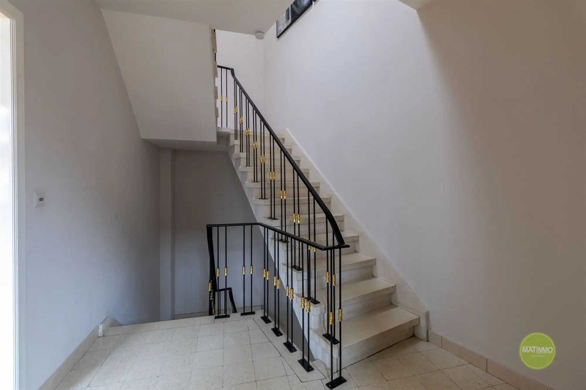 Ruim gerenoveerd duplex appartement met 3 slaapkamers  foto 9