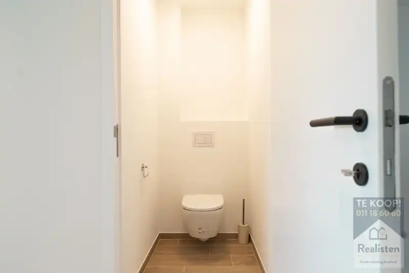 Instapklare nieuwbouwwoning - OB met garage foto 13