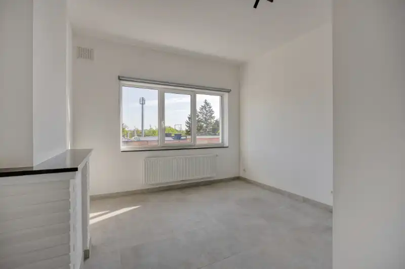 Volledig nieuw gerenoveerd appartement foto 16