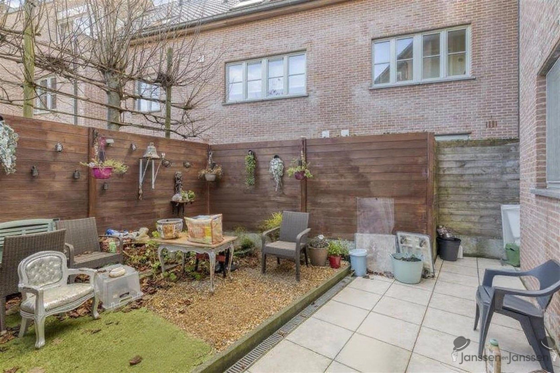 gelijkvl. app. 2slpk met garage+ tuin EPC B foto 12