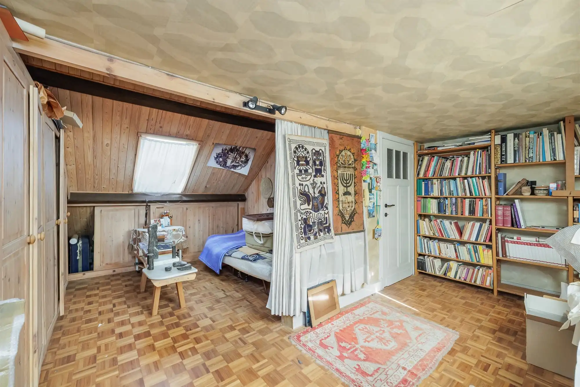 Karaktervolle woning met potentieel tot 4 slpk en garage foto 23