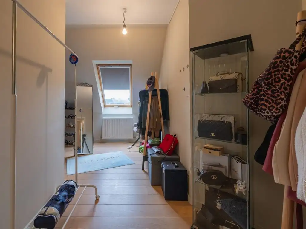 Modern duplex appartement met ondergrondse autostaanplaats foto 27
