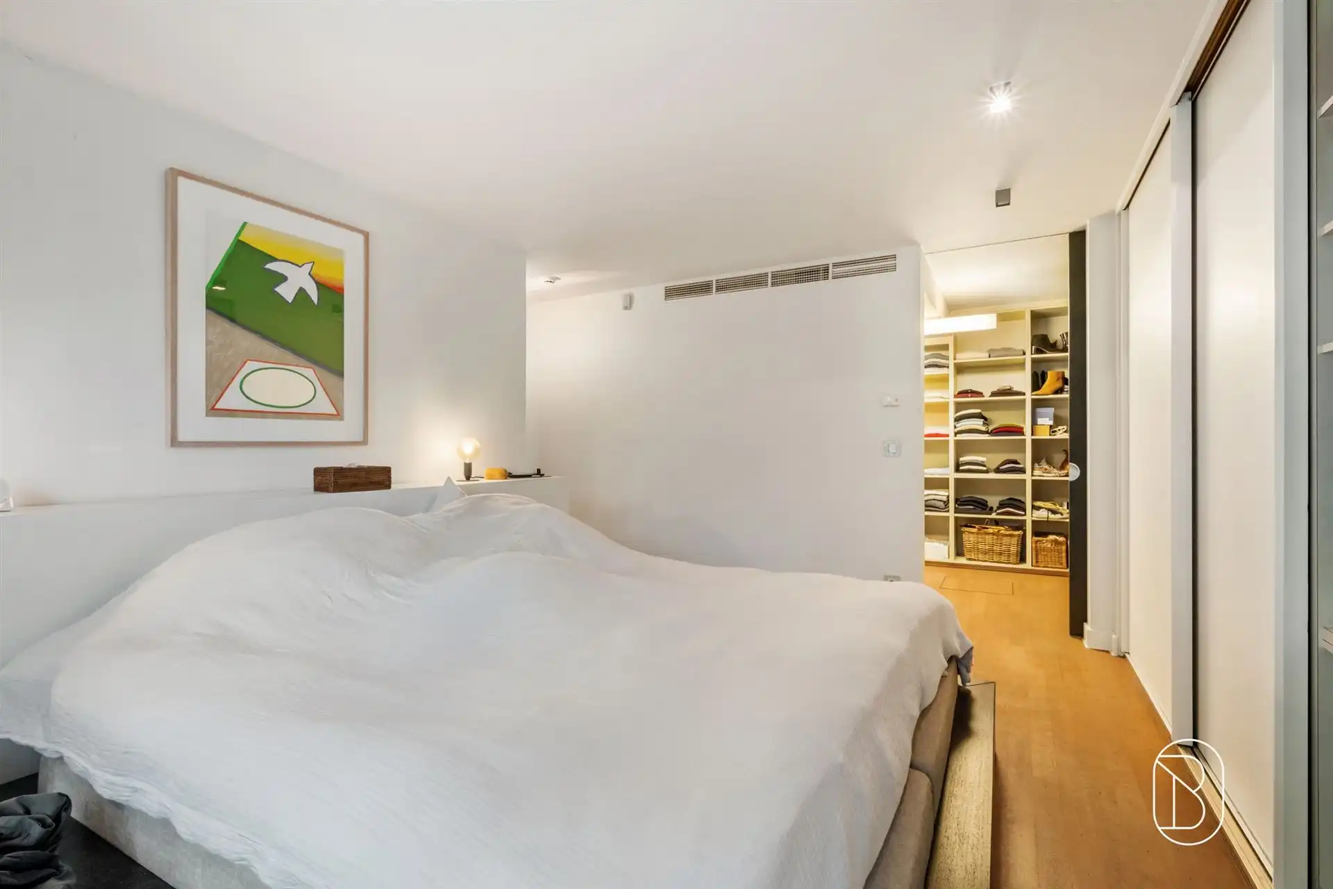 Grote architectenwoning met mooie tuin + bijgebouw foto 16