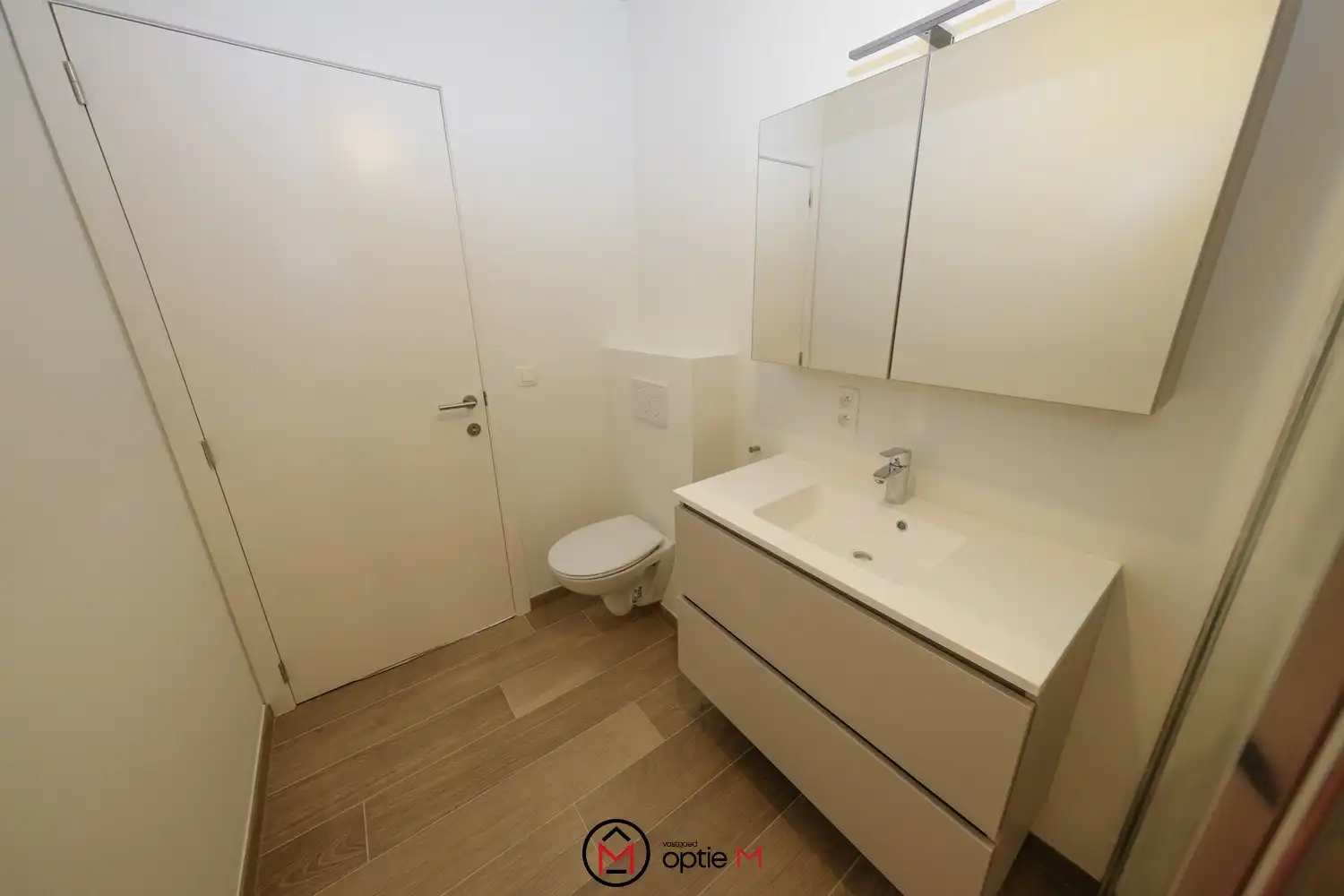 Recent appartement in het hartje van Hasselt foto 11