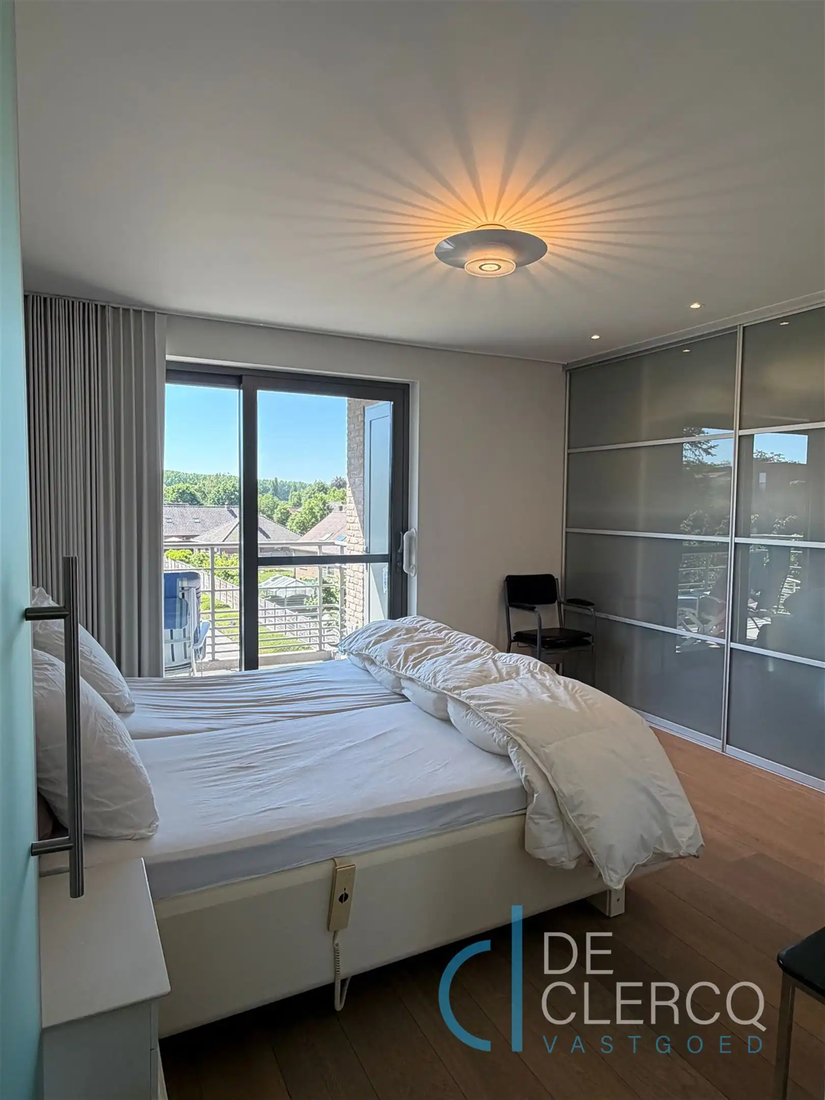 Ruim appartement met dubbele garage te huur Lochristi!  foto 10