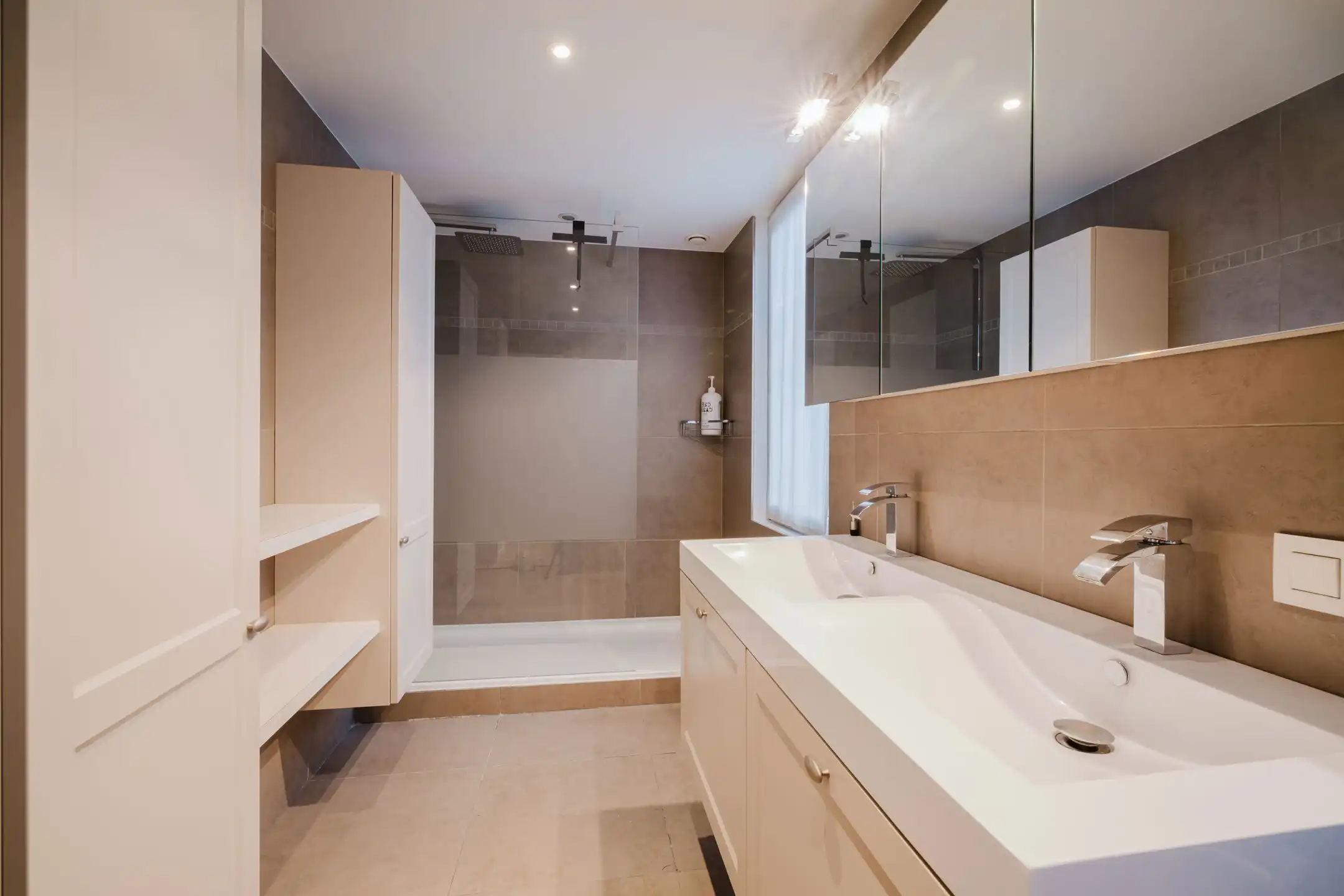 Woning met commerciële ruimte op top ligging in Deerlijk foto 14