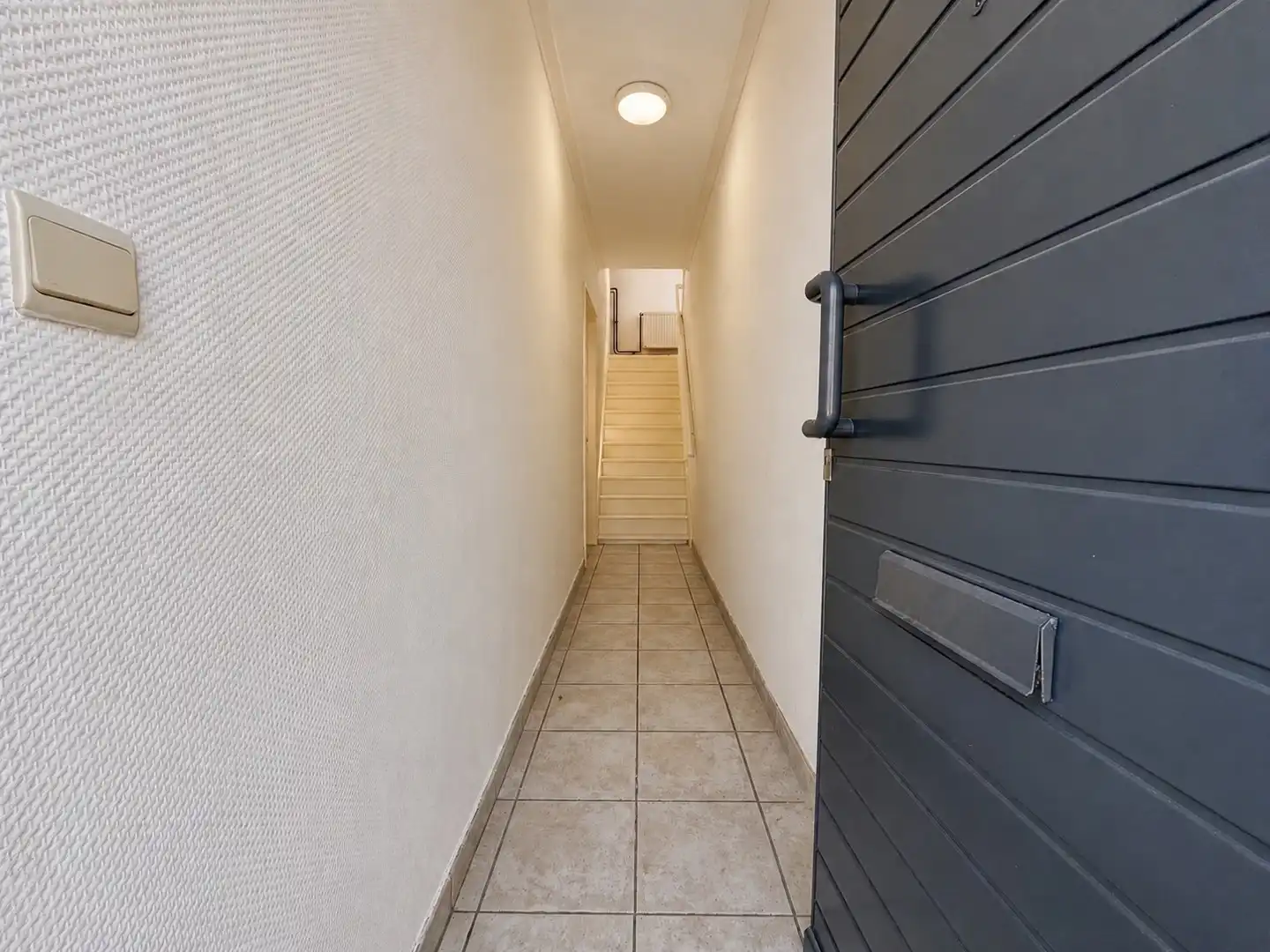 Rijwoning met 3 slaapkamers en tuintje vlakbij centrum Zomergem foto 4