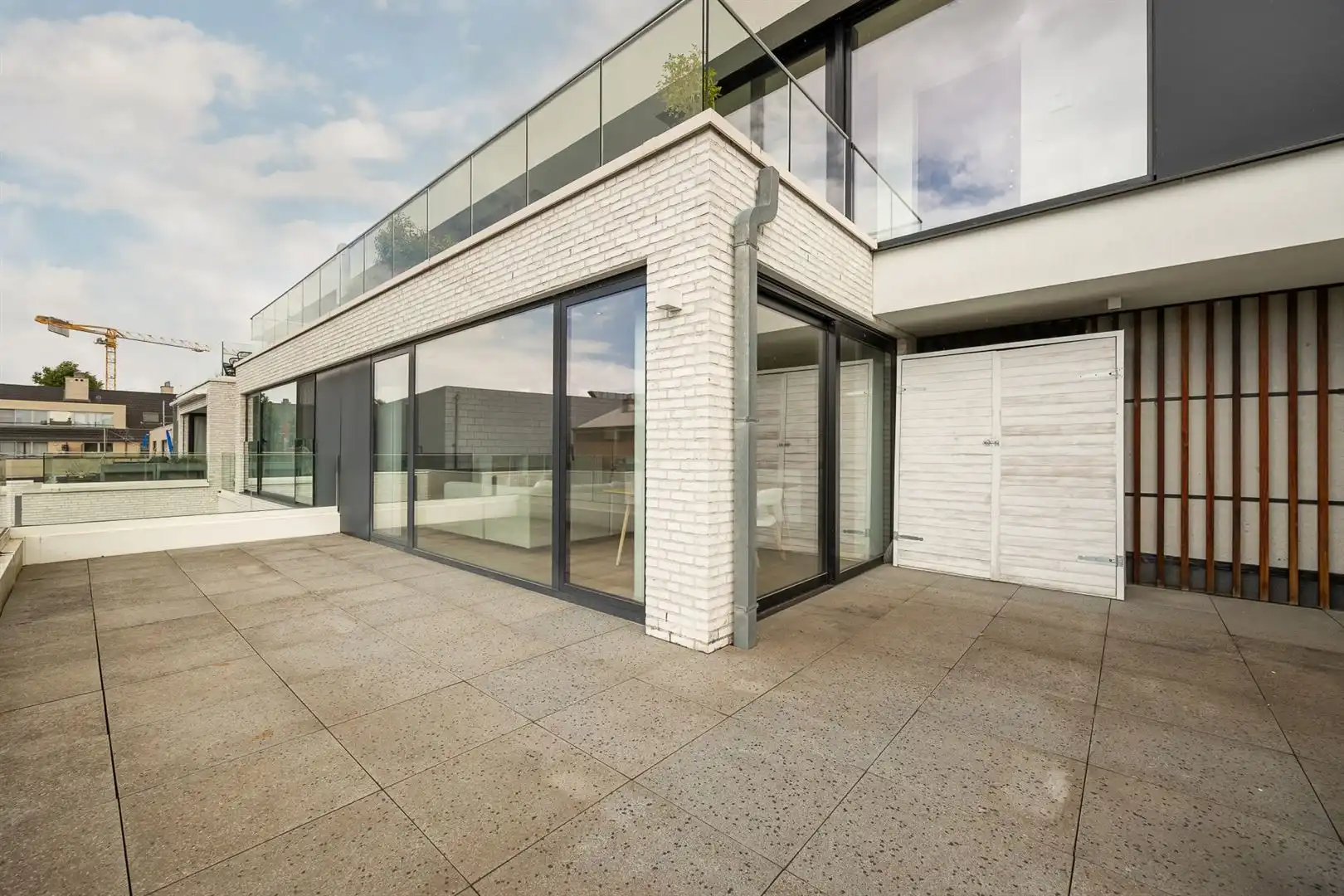 Comfortabel wonen in 2-slpk app. met ruim terras en parking! foto 16
