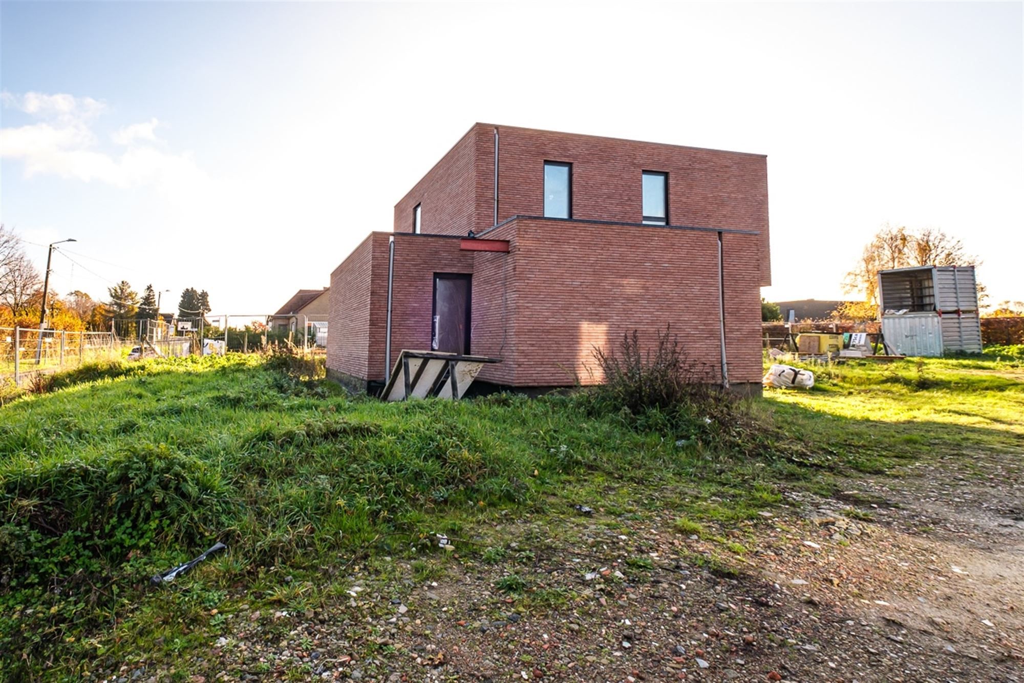 RUIME OPEN BEBOUWING? GEKENMERKT DOOR EEN STRAKKE ARCHITECTUUR (LOT 1) foto 1