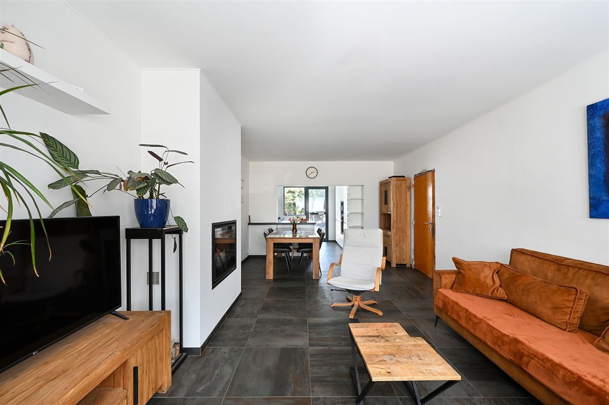 Gezellige en gerenoveerde woning op toplocatie foto 8