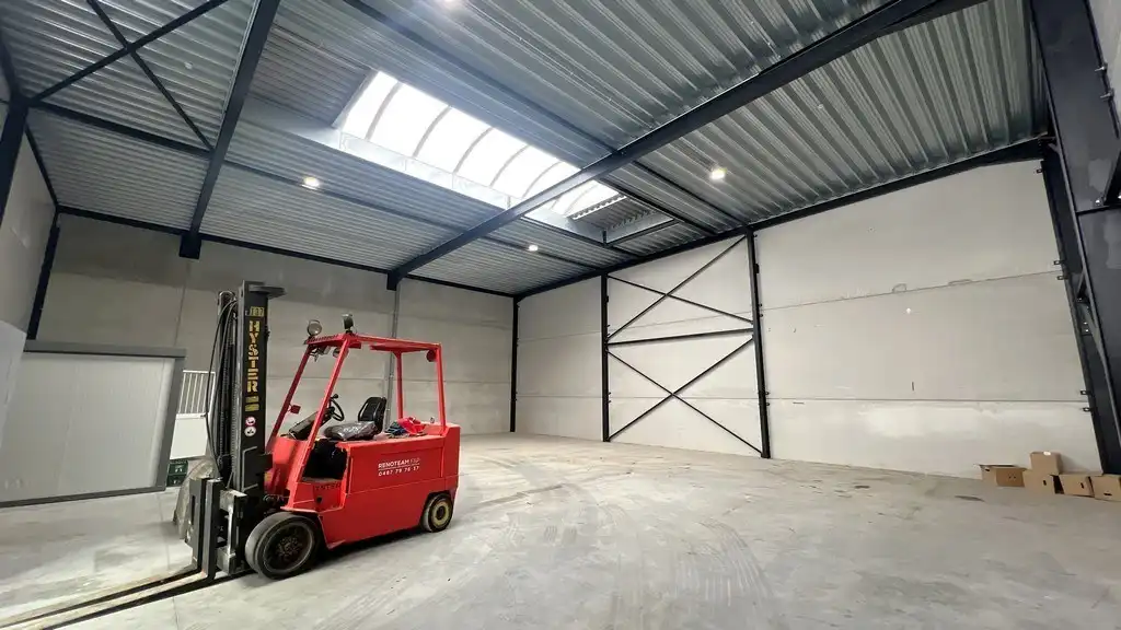 Recent magazijn te huur in Hoogveld Business Park in Dendermonde foto 10