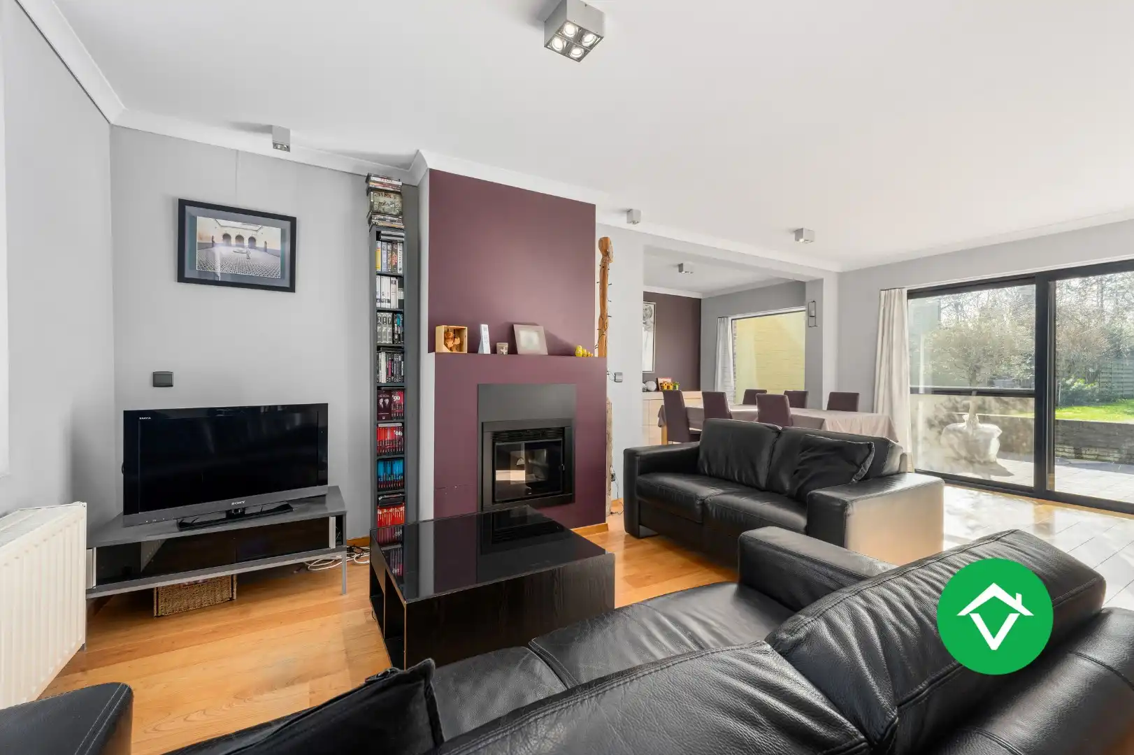 Instapklare woning met 4 slaapkamers en garage te Koekelare foto 3