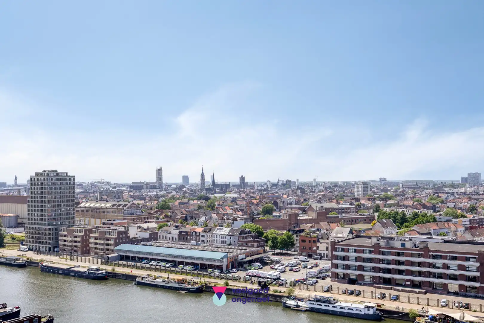Exclusieve penthouse met zicht op water en stad foto 4