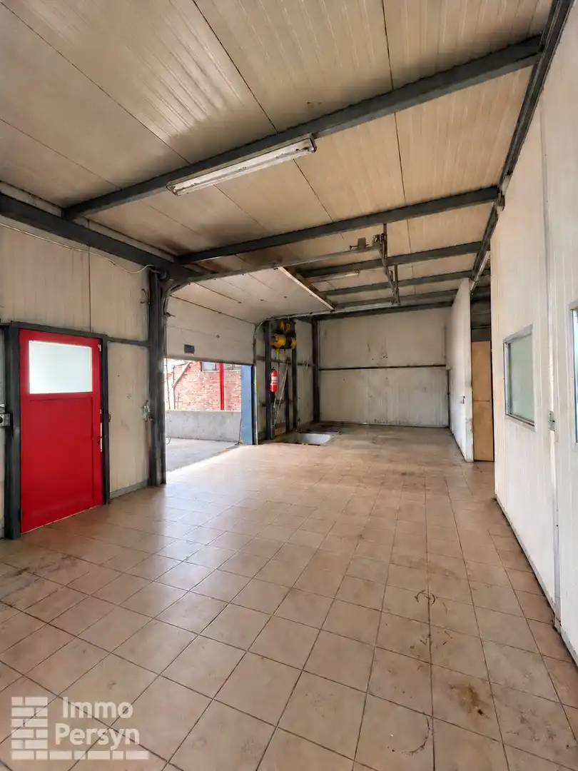 Handelspand (800m²!) + woonst (220m²) + Buitenruimte (600m2) foto 15