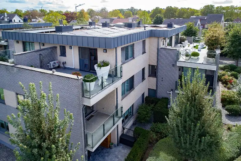 INVESTERINGSPAND: TOP GELEGEN PENTHOUSE MET UNIEK TERRAS EN LEVENSLANGE HUURDERS foto 26