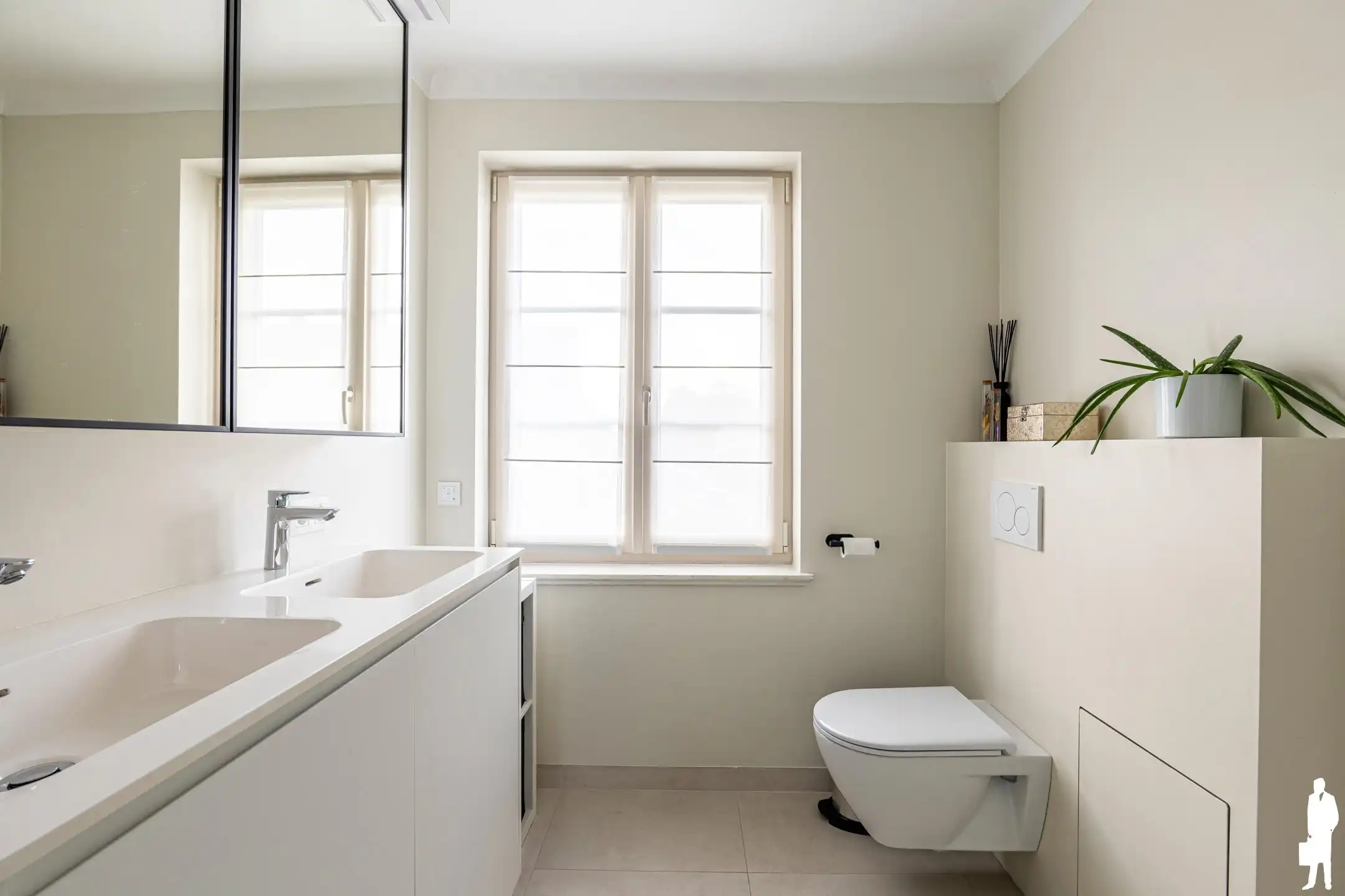 Karaktervolle gerenoveerde woning met 4 slaapkamers foto 15