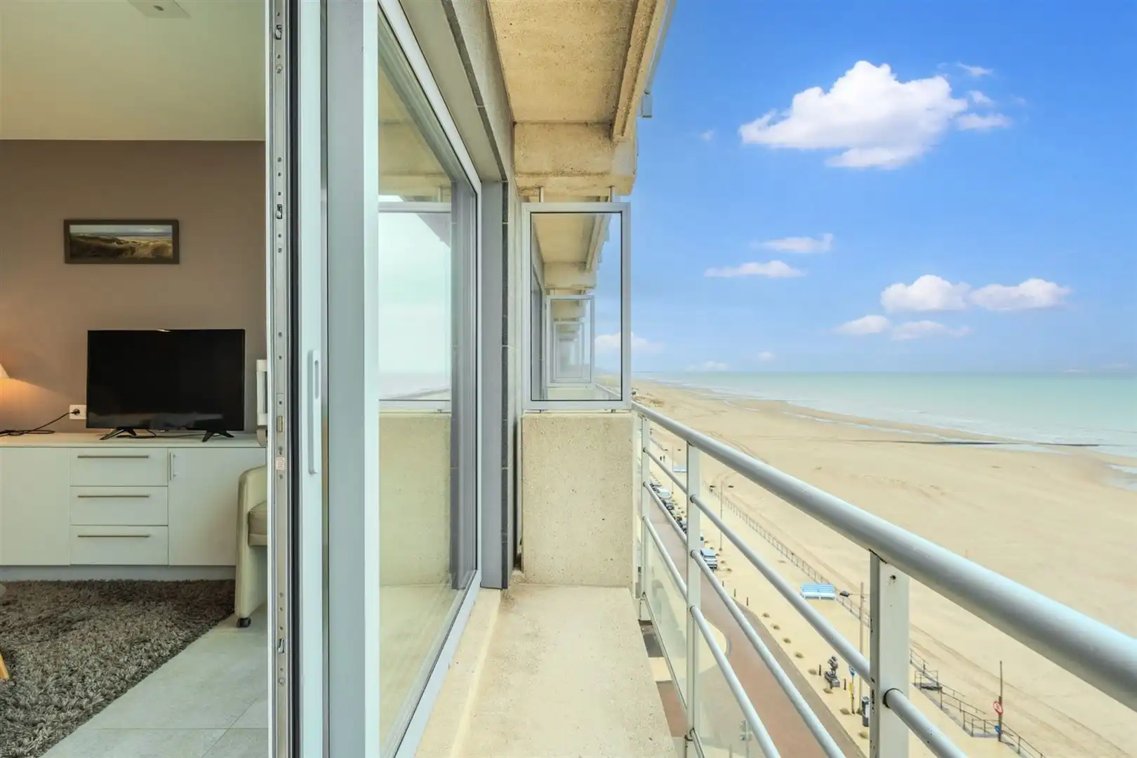 Moderne instapklare studio foto 14