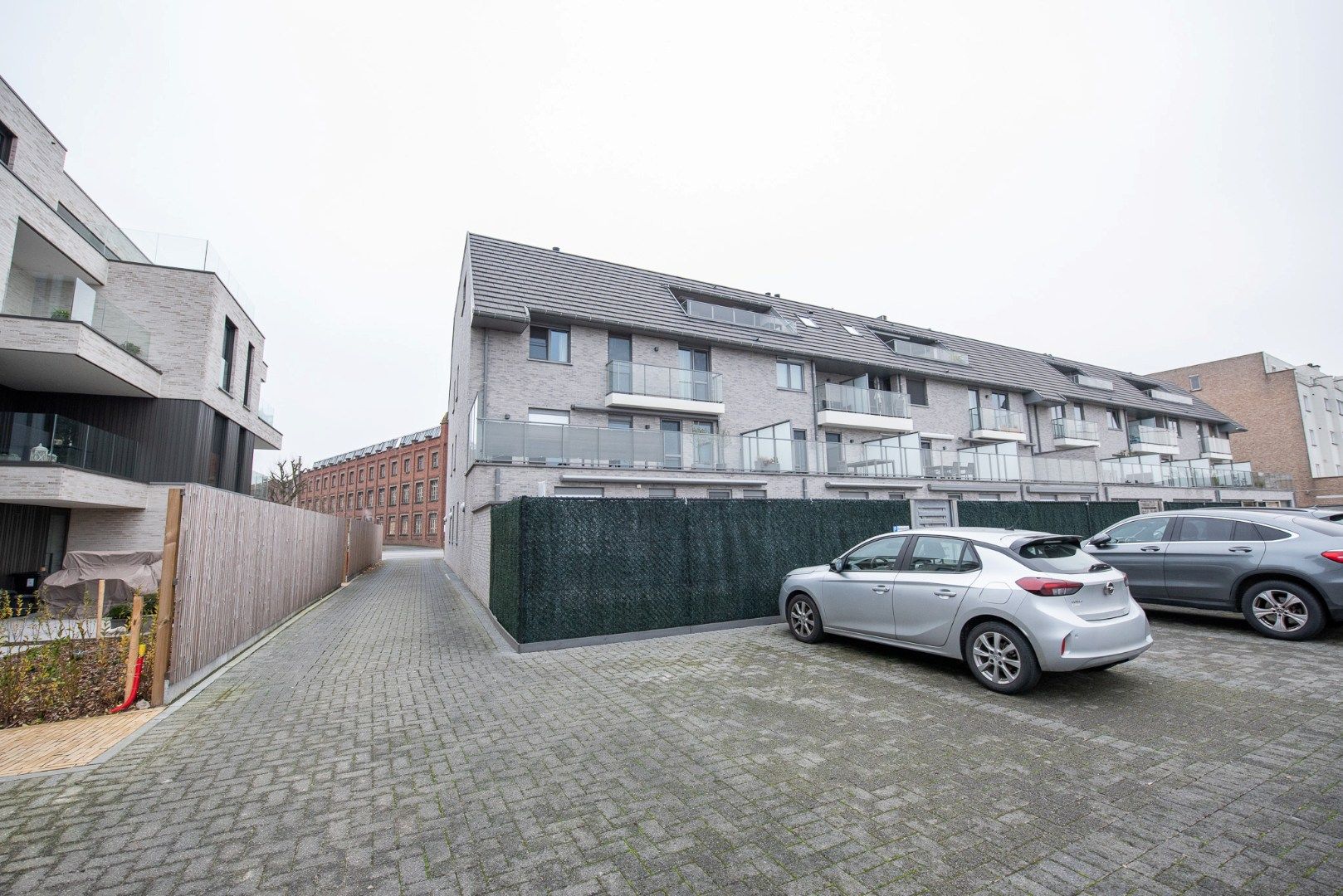 Recente benedenwoning te HUUR in centrum Waregem, 'Residentie Honfleur'. foto 14