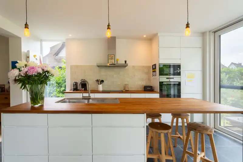 Instapklaar! Prachtige karaktervolle villa met hedendaagse luxe, veel lichtinval, toplocatie! foto 4