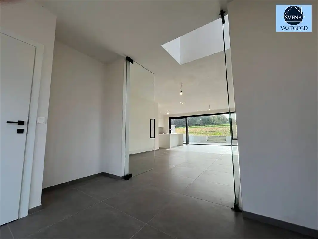 PRACHTIGE NIEUWBOUWWONING MET 5 SLAAPKAMERS foto 4